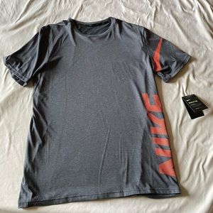 Nike NWT Grey DriFit Shirt, Sz L